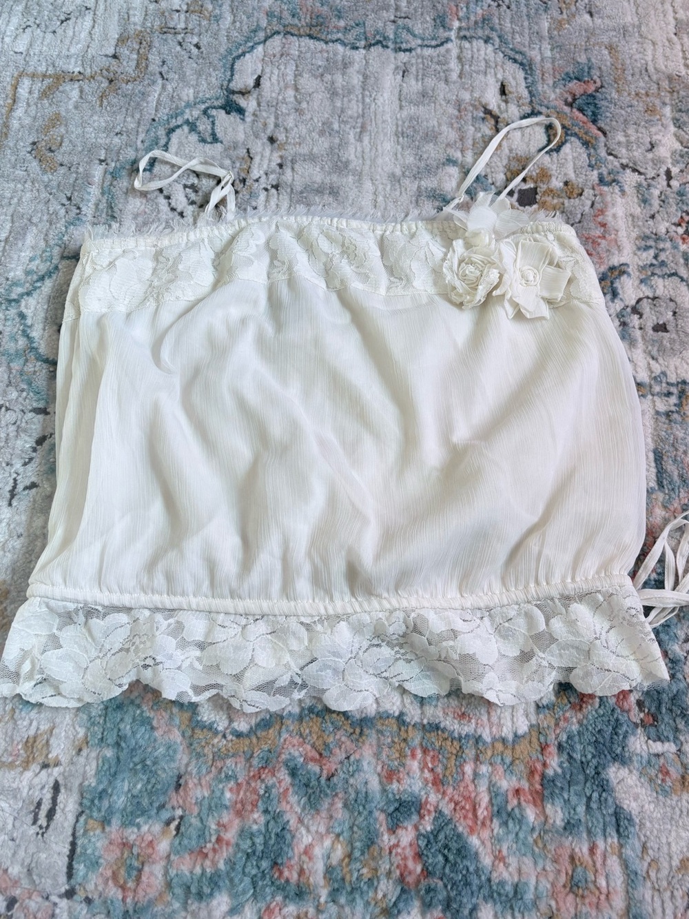 3/$25 American Eagle Outfitters White Lace Trim Camisole Tank Top